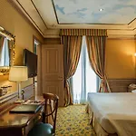 فندق ريفر بالاس 4*