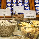 ريفر بالاس فندق 4*