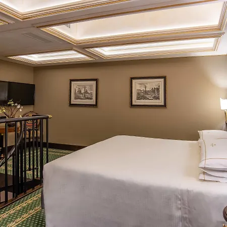 River Palace Отель