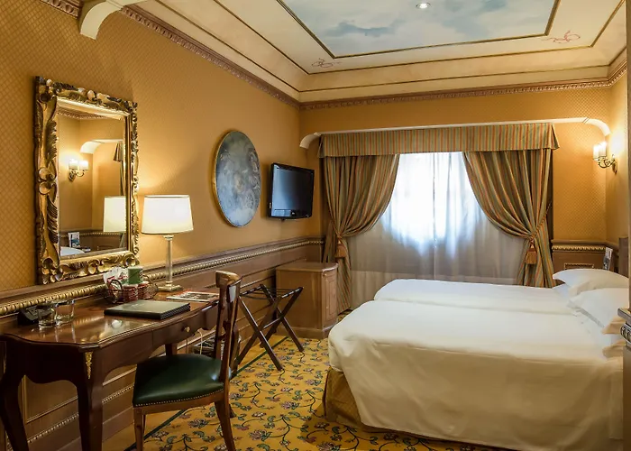 Hotel River Palace
