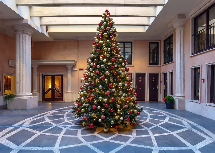 River Palace 4* Róma