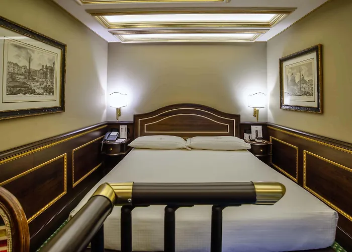 River Palace מלון